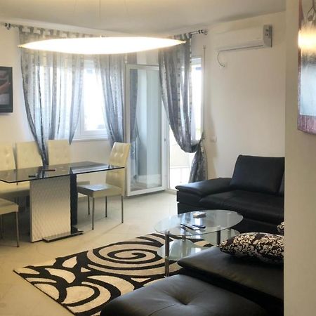 Vale House Holiday Apartment Vlorë Exterior foto
